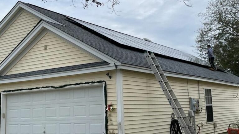 Roof Contractor